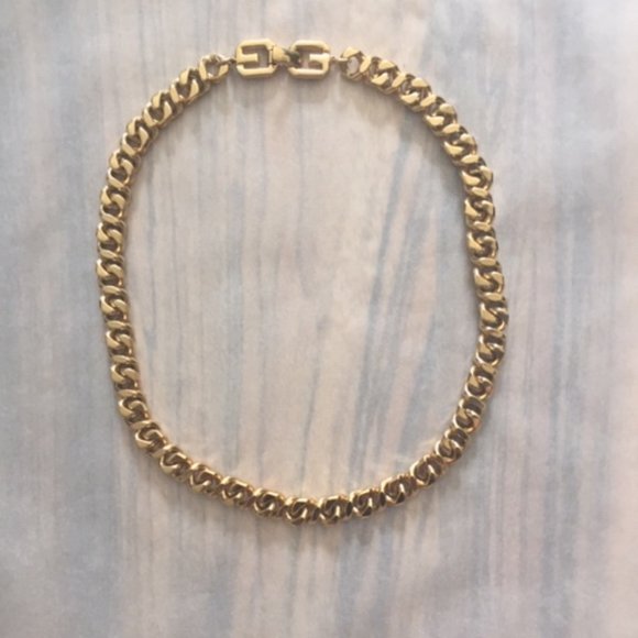 givenchy gold necklace